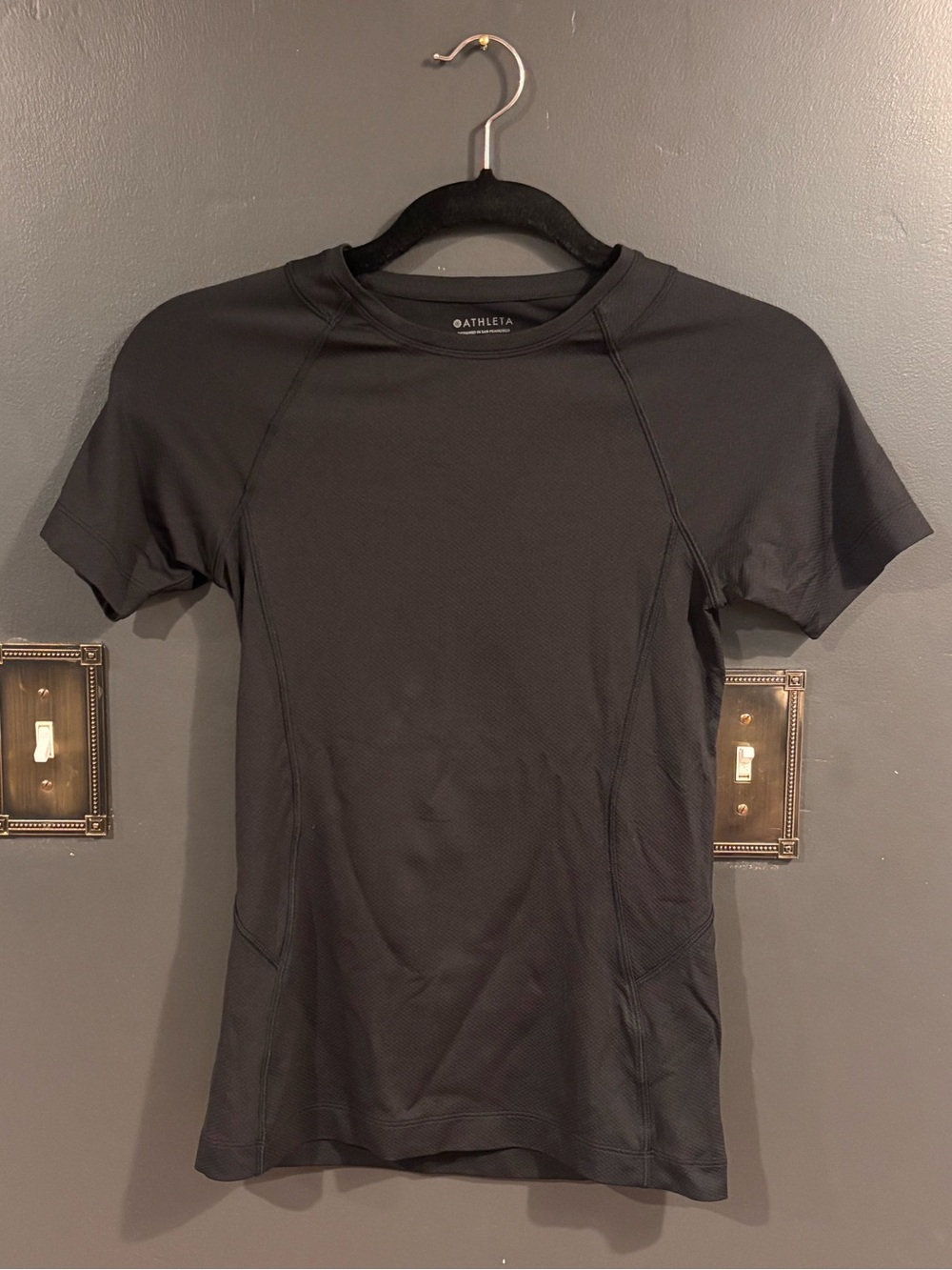 Athleta Black Short Sleeve Tee - XS